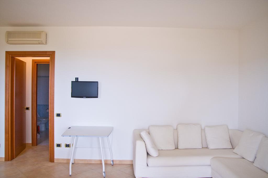Appartement I Mirti Di Porto Pozzo Extérieur photo
